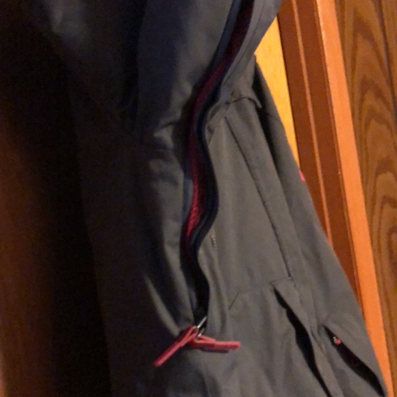 Helly Hansen W’s Insulated Ski/Snowboard Jacket ~ Small - Picture 9 of 11